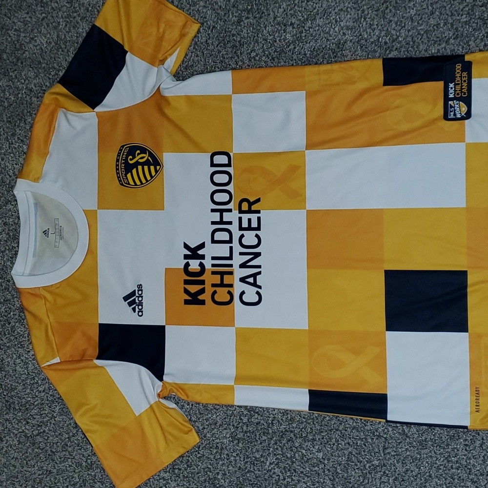 Sporting KC Childhood Cancer Jersey